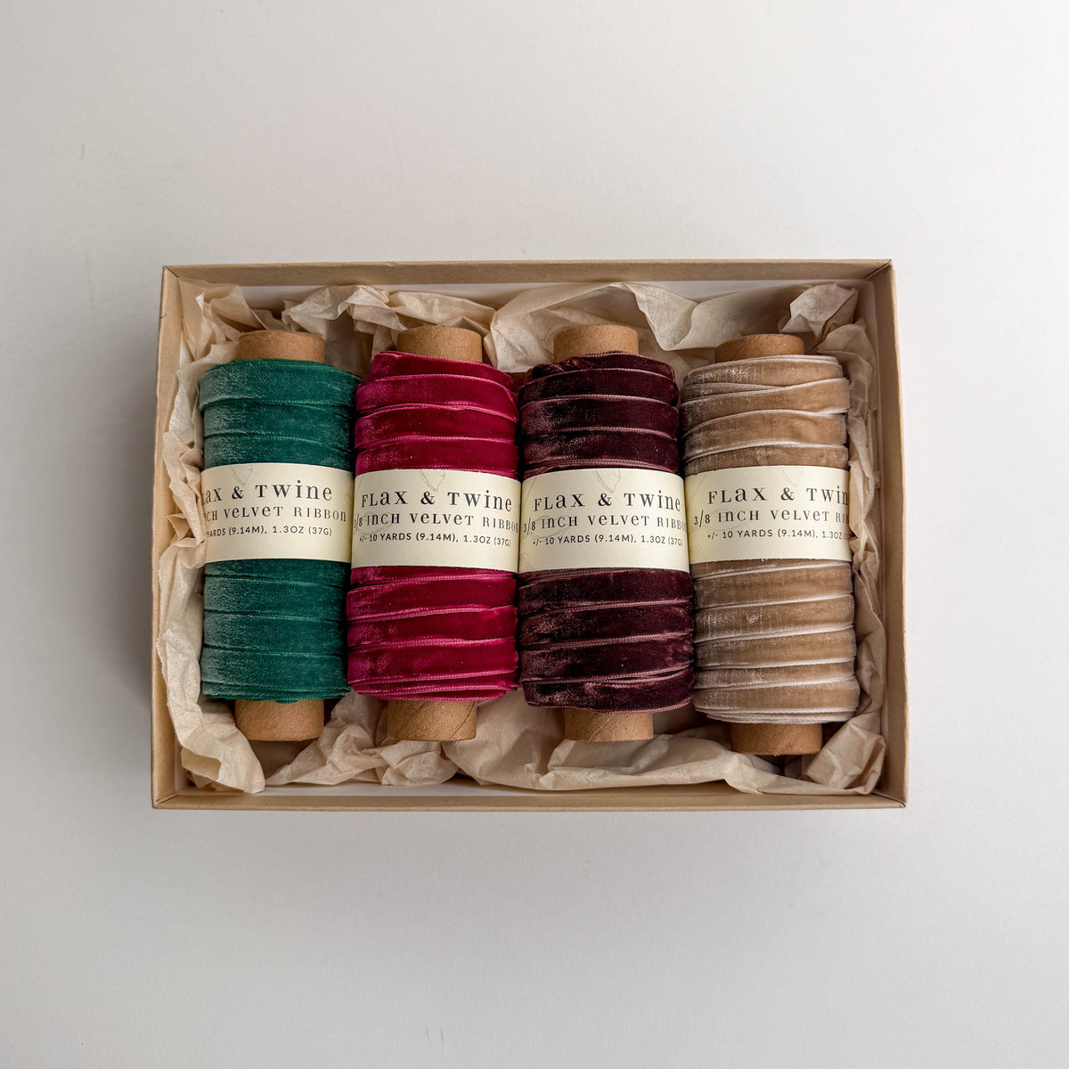 Holiday Velvet Ribbon Gift Box