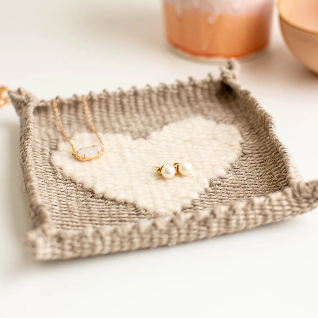 Woven Heart Jewelry Dish Pattern