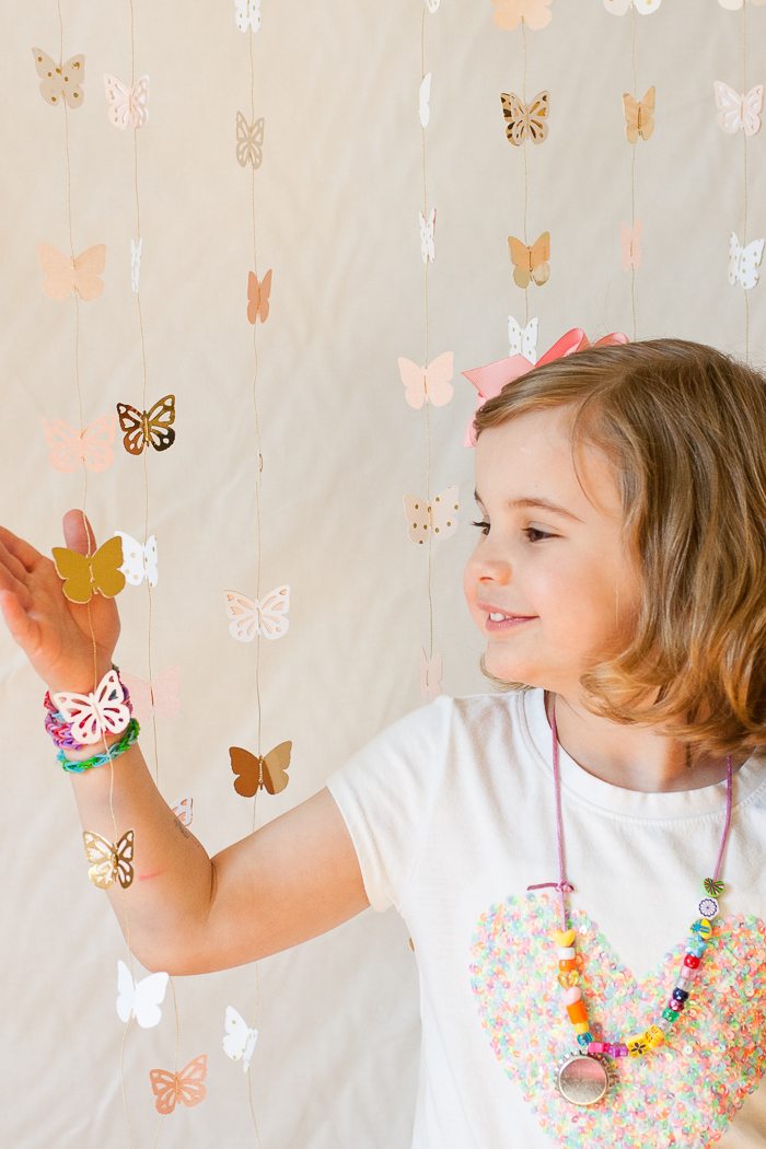DIY Butterfly Photo Backdrop